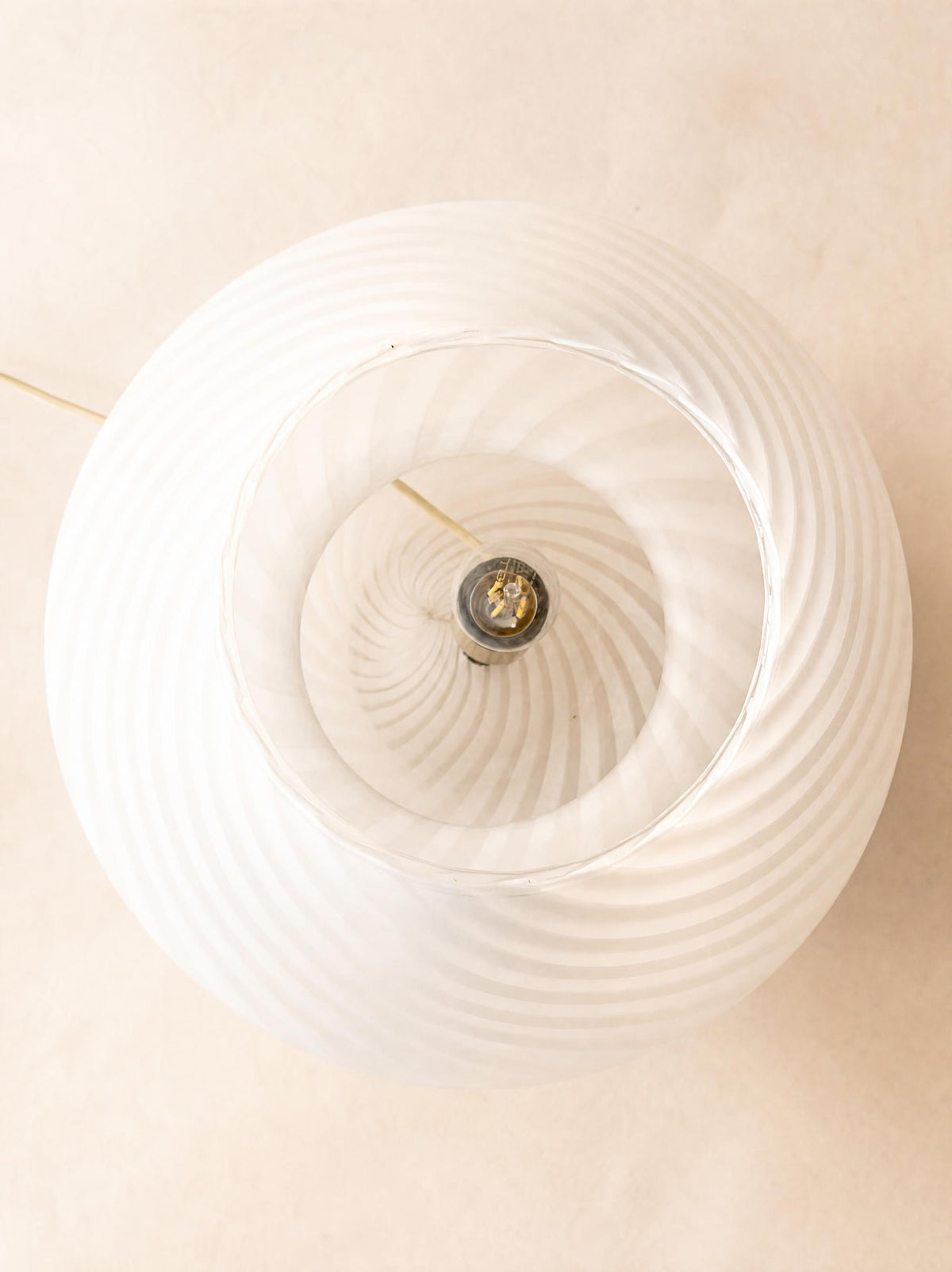 XL Vintage Italian 70s Murano Mushroom Table Lamp, White Swirl Opaline Glass — photo 5