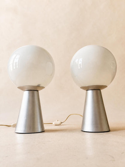 Italian 70s Opaline Glass Table Lights, Pair of Globe Lamps on Brushed Aluminium Base — photo 4