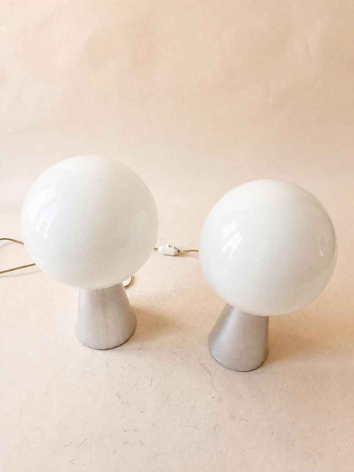 Italian 70s Opaline Glass Table Lights, Pair of Globe Lamps on Brushed Aluminium Base — photo 8