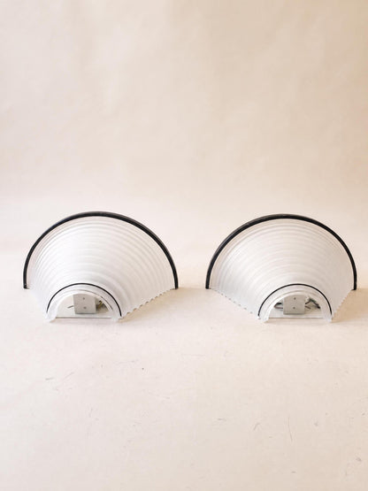 Pair of Italian 80s Artemide Egisto 28 Frosted Glass Wall Sconces by A. Mangiarotti — photo 2