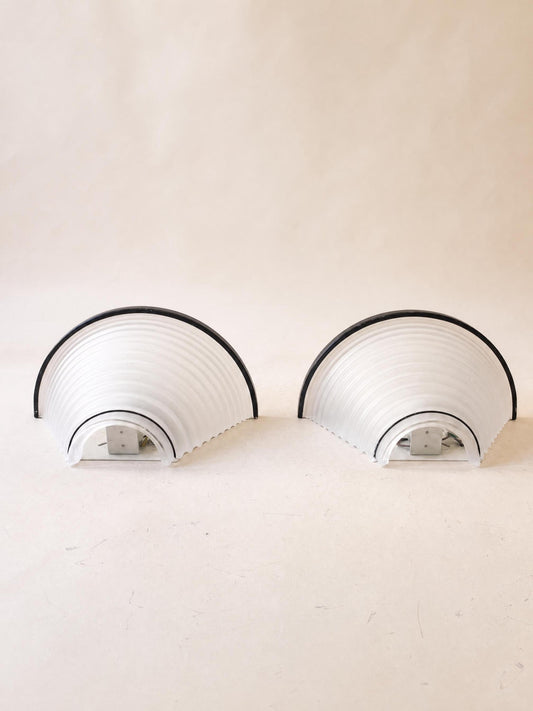 Pair of Italian 80s Artemide Egisto 28 Frosted Glass Wall Sconces by A. Mangiarotti — photo 2