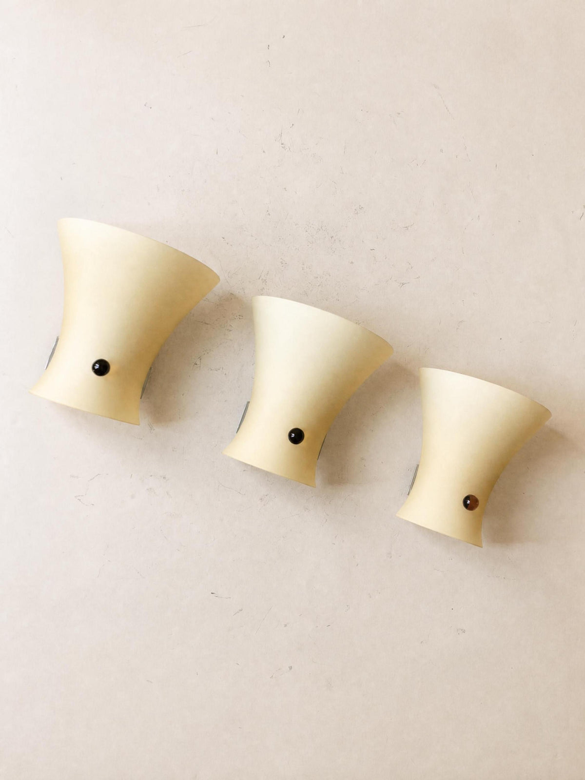Set of 3 Italian 80s Itre Wall Lights in Opaline Glass, Yellow Eggshell Sculptural Sconces — photo 4