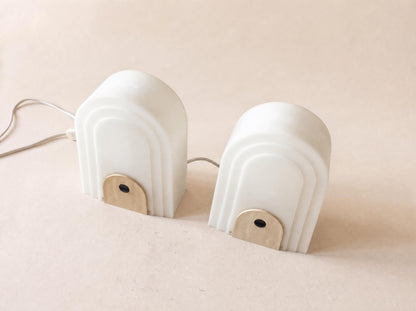 Vintage Italian 80s Targetti Table Lamp Pair in Frosted Resin — photo 3