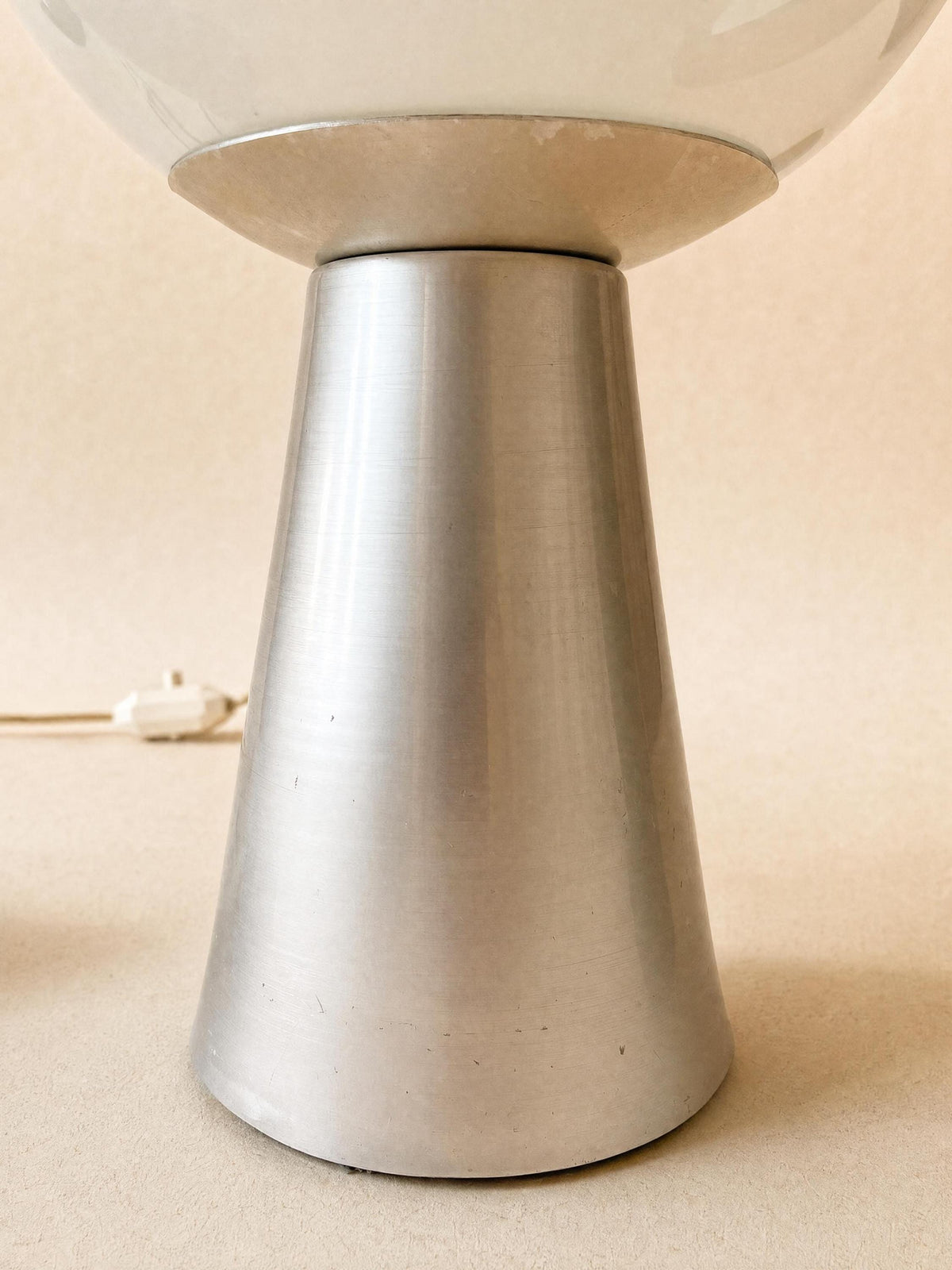 Italian 70s Opaline Glass Table Lights, Pair of Globe Lamps on Brushed Aluminium Base — photo 7