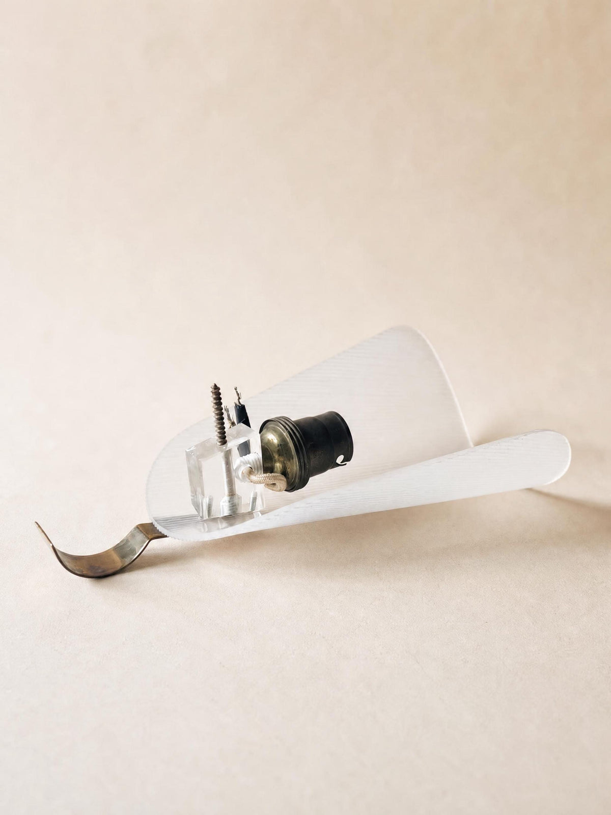 Italian 50s Perspex Wall Sconces with Brass, Pair of Sculptural Wall Lights — photo 8