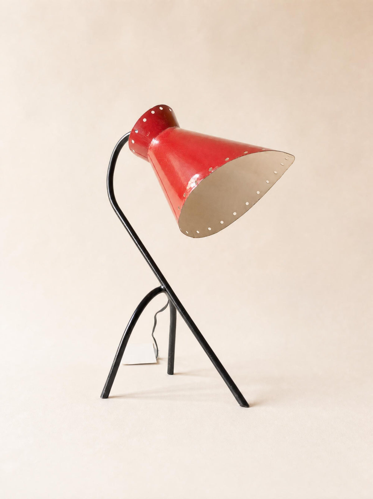 Vintage Italian 50s Red Diablo Table Lamp on Tripod Stand — photo 1