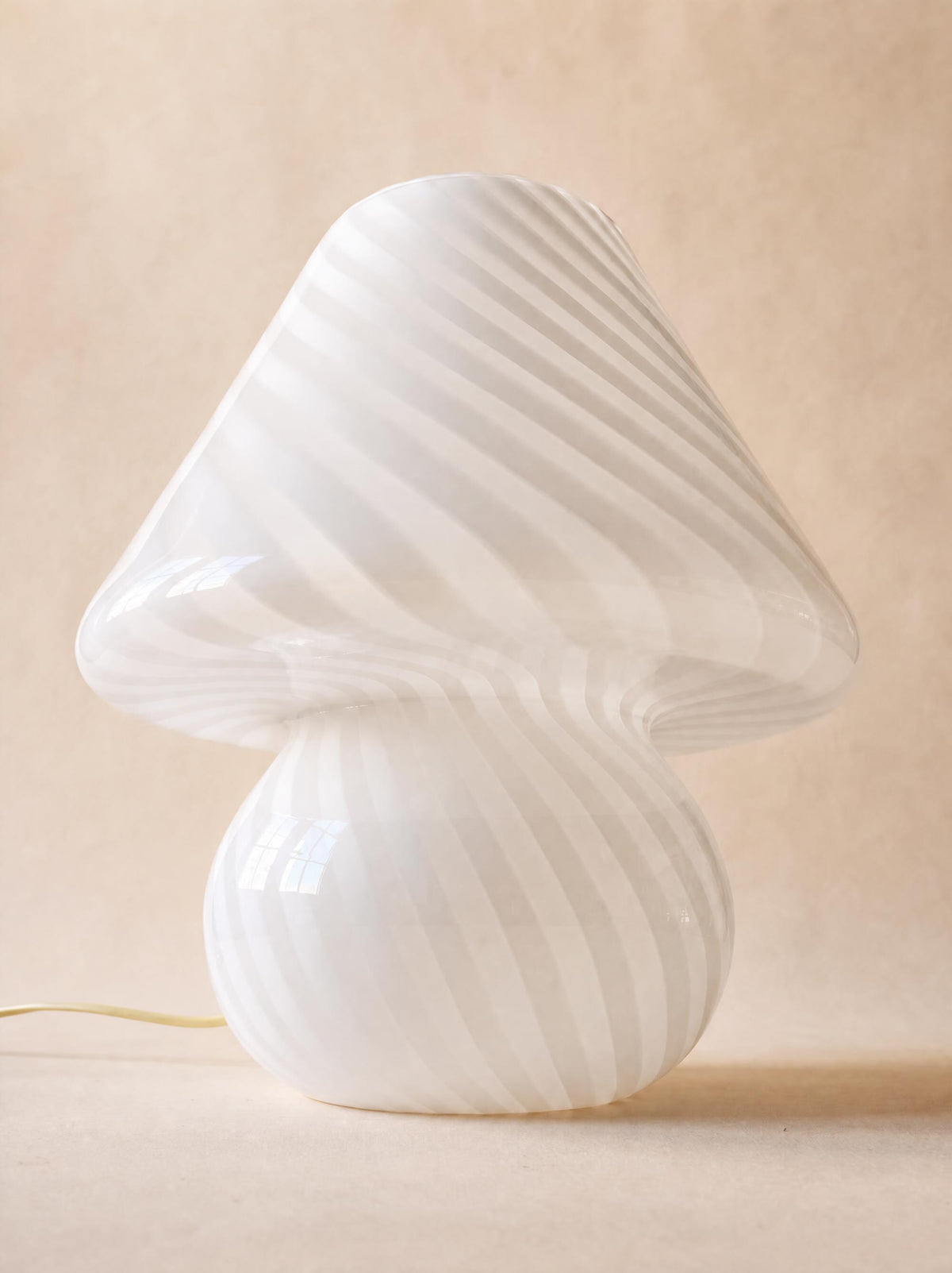 XL Vintage Italian 70s Murano Mushroom Table Lamp, White Swirl Opaline Glass — photo 2