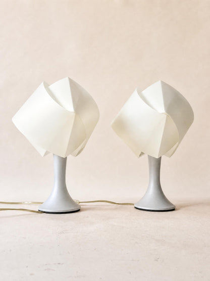 Pair of Vintage 90s Slamp Gemmy Table Lamps, Italian Resin Lights by 7Notti — photo 2