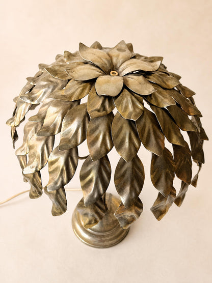 Vintage Italian 70s Brass Lotus Leaf Table Lamp, Hollywood Regency Style — photo 3