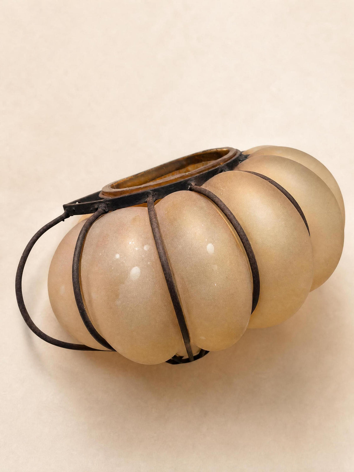 Rare Italian 70s Amber Frosted Glass Wall Sconce | Shell Shaped Sculptural Light — photo 6
